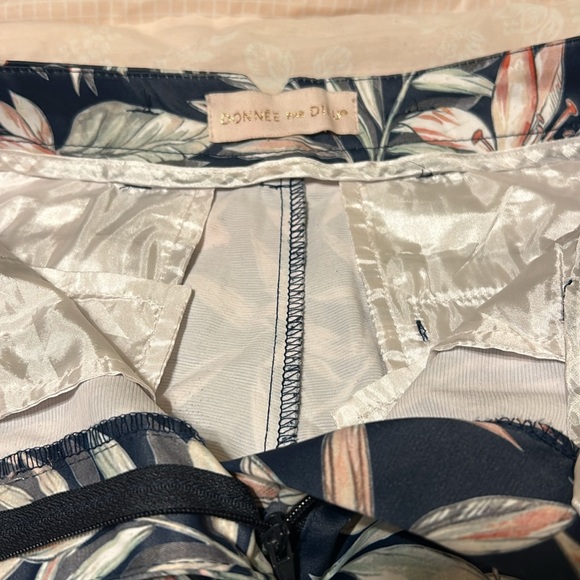 Donnée Par Dieu dressing pants with lovely design - Picture 3 of 5